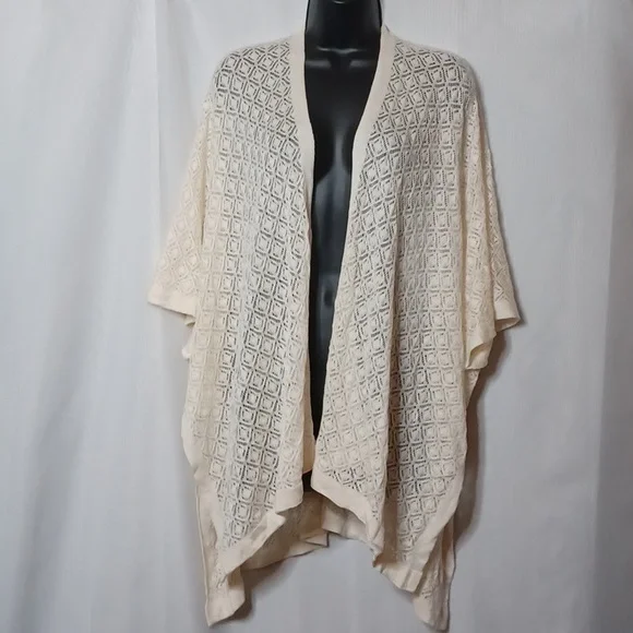 Lauren Conrad Sweaters Lc Lauren Conrad Womens Knitted